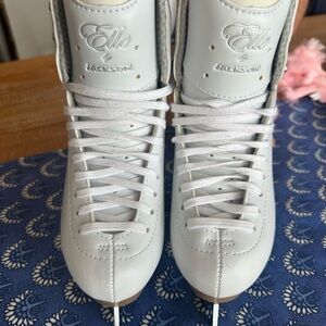 JACKSON Elle White Kids Skates